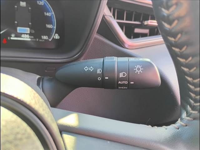 TOYOTA COROLLA TOURING HYBR 2023 Image 31