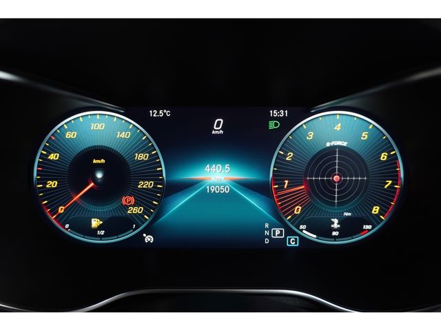 MERCEDES BENZ C CLAS 2019 Image 31