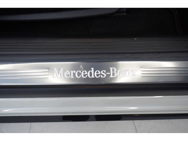 MERCEDES BENZ C CLAS 2019 Image 31