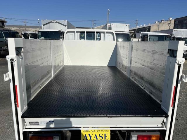 MITSUBISHI CANTER 2014 Image 31