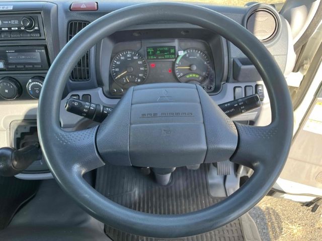 MITSUBISHI CANTER 2014 Image 31