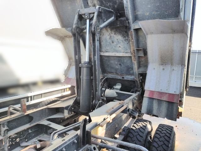 HINO RANGER 1995 Image 31