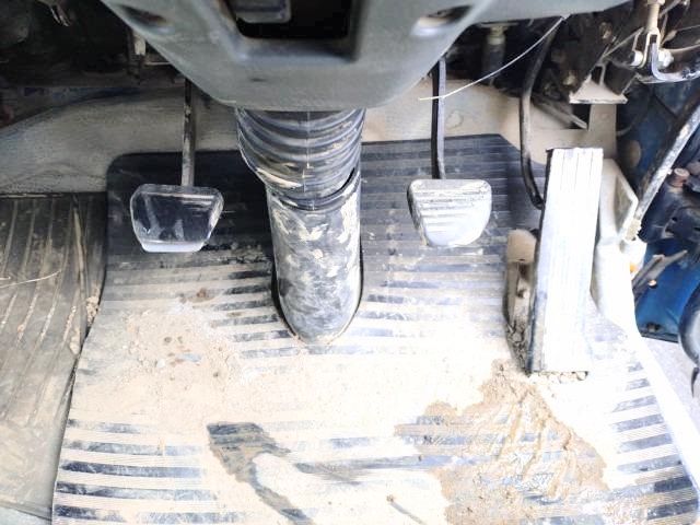 MITSUBISHI CANTER 1998 Image 31