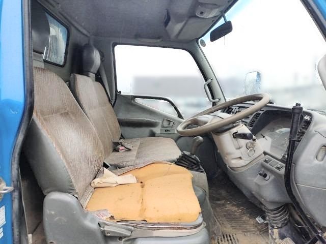 MITSUBISHI CANTER 1998 Image 31