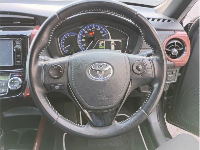 TOYOTA COROLLA FIELDER HYBR 2015 Image 31