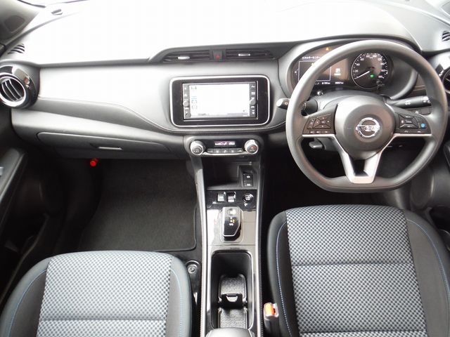 NISSAN KICKS 2023 Image 31