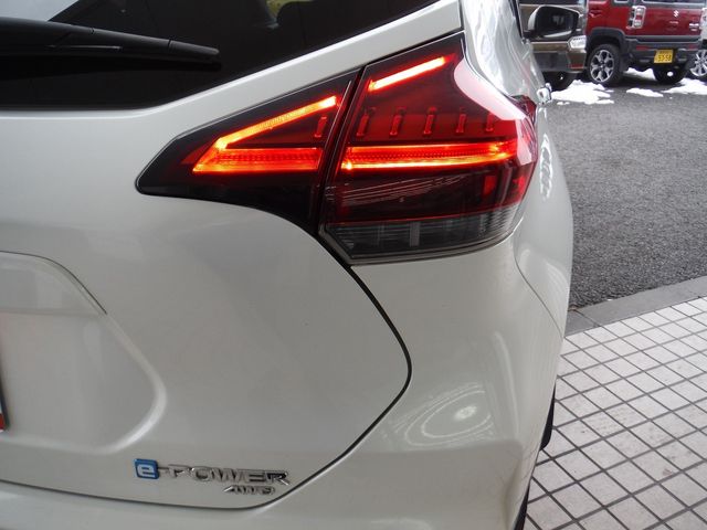 NISSAN KICKS 2023 Image 31