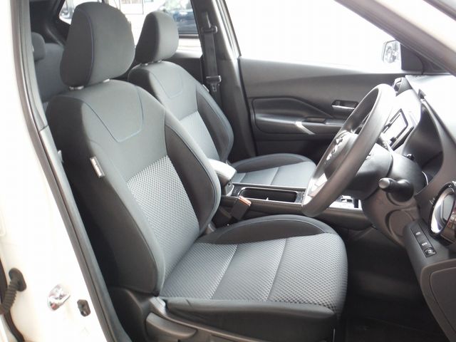 NISSAN KICKS 2023 Image 31