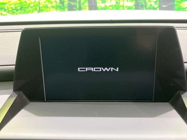 TOYOTA CROWN SEDAN HYBRID 2018 Image 31