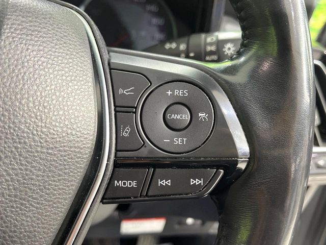 TOYOTA CROWN SEDAN HYBRID 2018 Image 31