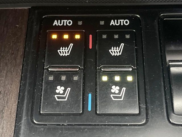 TOYOTA LEXUS RX200T 2016 Image 31