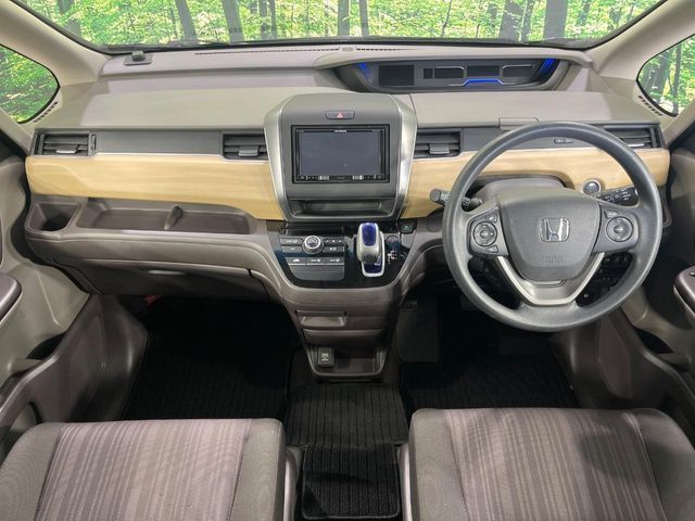 HONDA FREED HYBRID 2017 Image 31