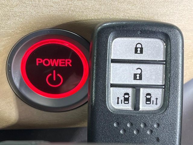 HONDA FREED HYBRID 2017 Image 31