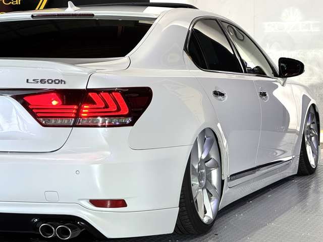 TOYOTA LEXUS LS460 2012 Image 31