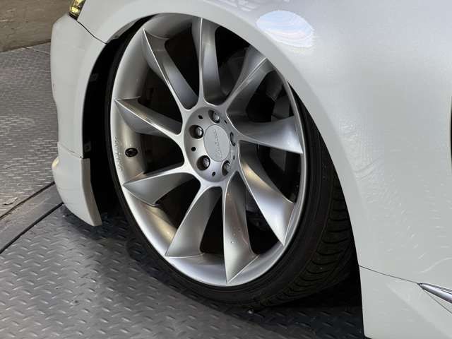 TOYOTA LEXUS LS460 2012 Image 31