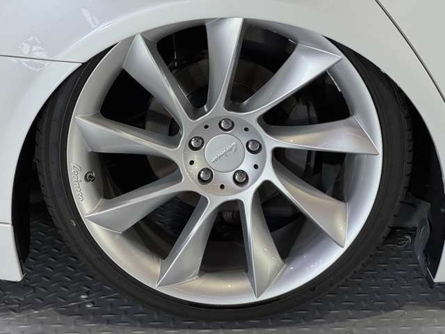 TOYOTA LEXUS LS460 2012 Image 31