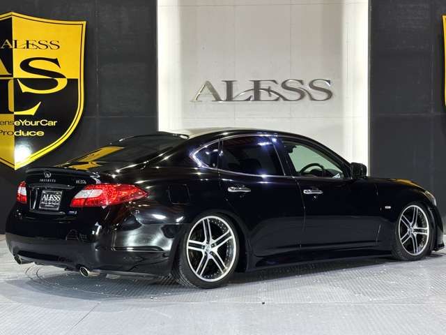 NISSAN FUGA 2010 Image 31