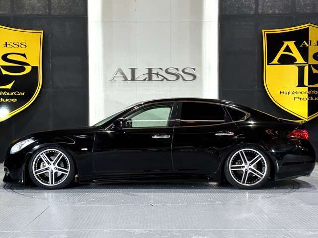 NISSAN FUGA 2010 Image 31