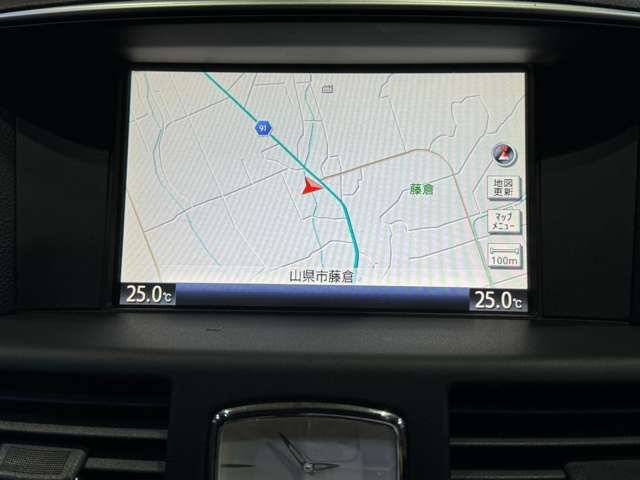 NISSAN FUGA 2010 Image 31