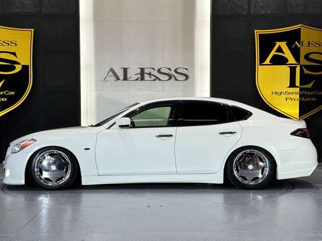 NISSAN FUGA 2009 Image 31