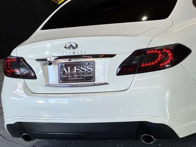 NISSAN FUGA 2009 Image 31