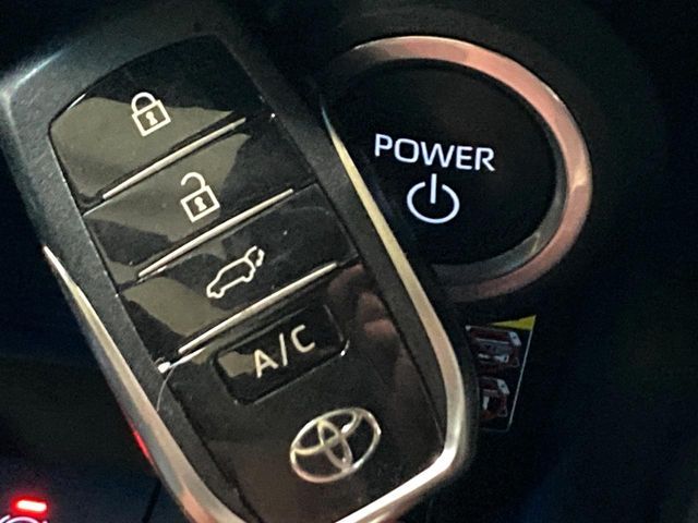 TOYOTA HARRIER PHEV 2023 Image 31