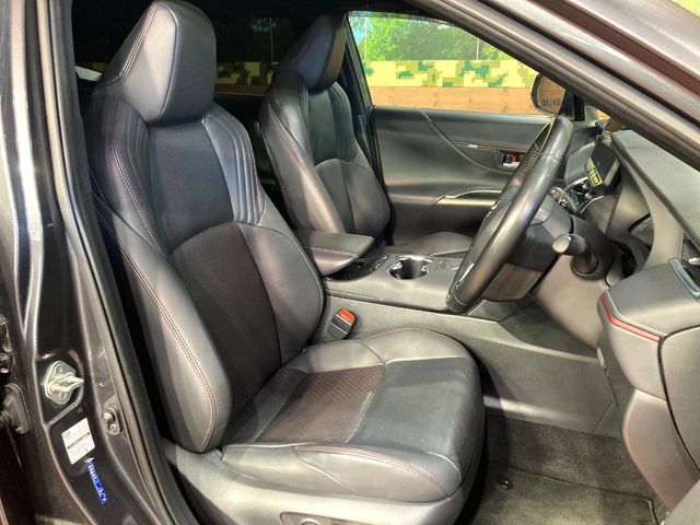 TOYOTA HARRIER PHEV 2023 Image 31