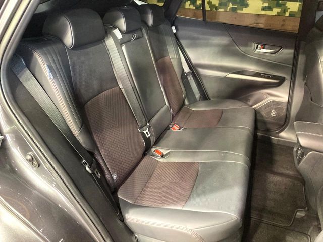 TOYOTA HARRIER PHEV 2023 Image 31