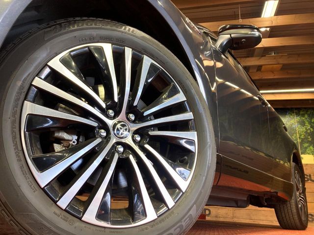 TOYOTA HARRIER PHEV 2023 Image 31