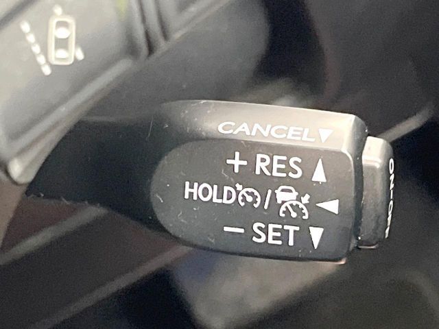 TOYOTA HARRIER 2WD 2018 Image 31