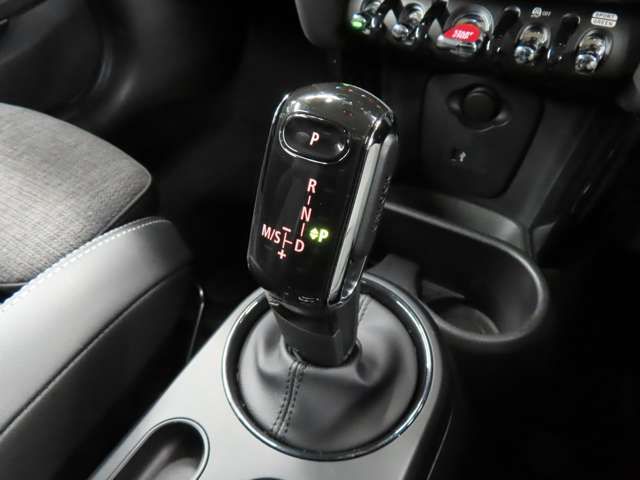 BMW MINI COOPER D 2021 Image 31