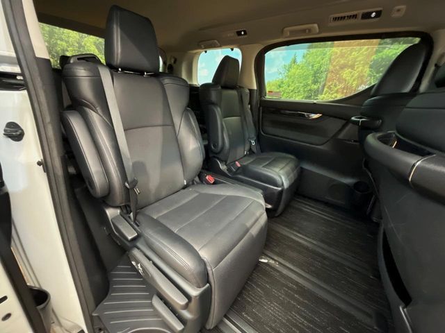 TOYOTA ALPHARD HYBRID 4WD 2018 Image 31