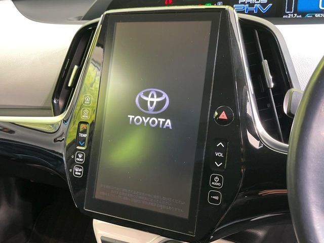 TOYOTA PRIUS PHV 2017 Image 31