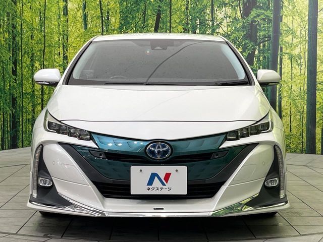 TOYOTA PRIUS PHV 2017 Image 31