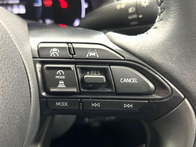 TOYOTA YARIS CROSS HYBRID 2024 Image 31