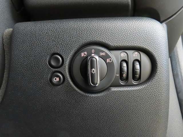 BMW MINI ONE 5DOOR 2021 Image 31