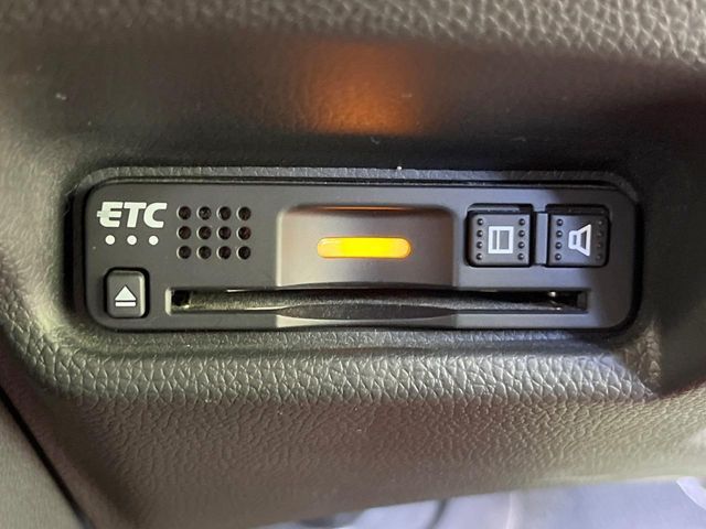 HONDA FIT HYBRID 2017 Image 31