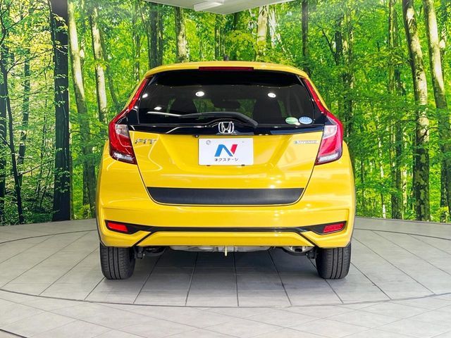 HONDA FIT HYBRID 2017 Image 31