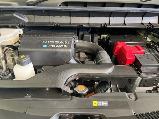 NISSAN SERENA  WG 2025 Image 31