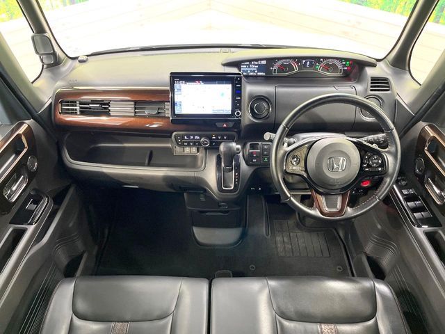 HONDA N BOX CUSTOM 2022 Image 31