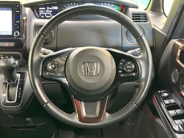 HONDA N BOX CUSTOM 2022 Image 31