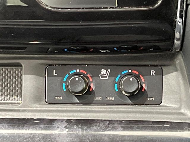 TOYOTA VELLFIRE  HYBRID 4WD 2019 Image 31