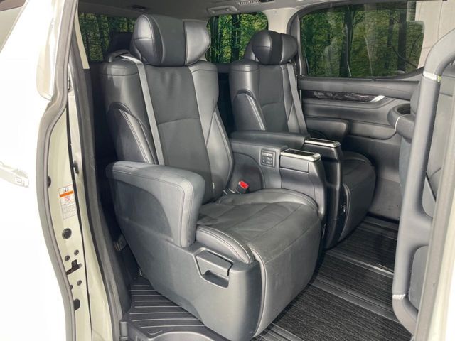 TOYOTA VELLFIRE  HYBRID 4WD 2019 Image 31