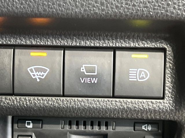 TOYOTA RAV4 HYBRID 4WD 2022 Image 31