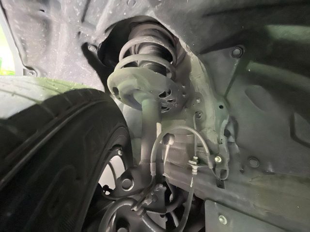 TOYOTA RAV4 HYBRID 4WD 2022 Image 31