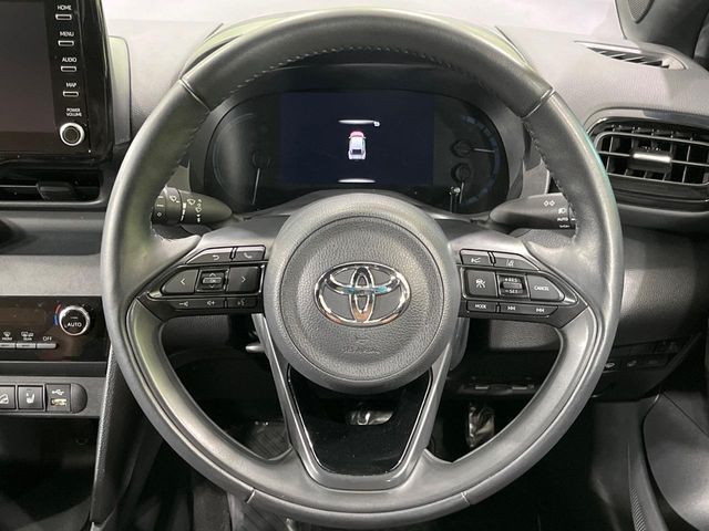 TOYOTA YARIS CROSS HYBRID 2023 Image 31