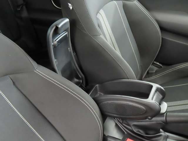 BMW MINI COOPER S 2015 Image 31