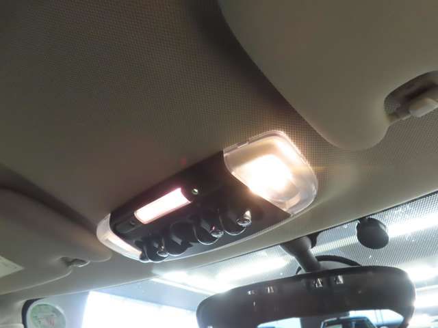 BMW MINI COOPER S 2015 Image 31