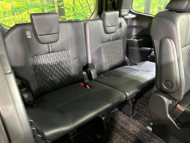 TOYOTA NOAH HYBRID 4WD 2023 Image 31