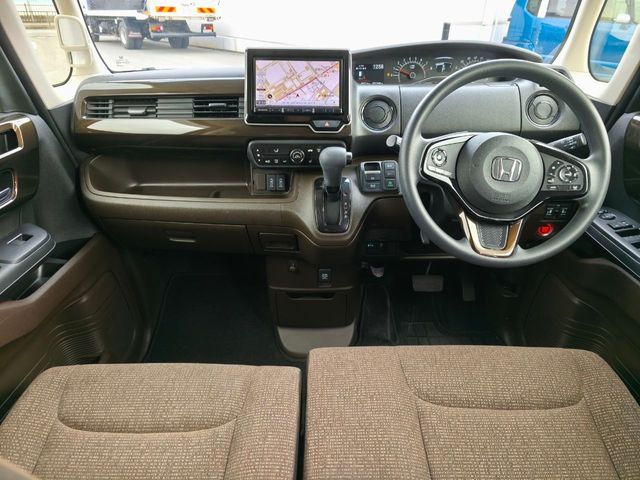 HONDA N BOX 2023 Image 31